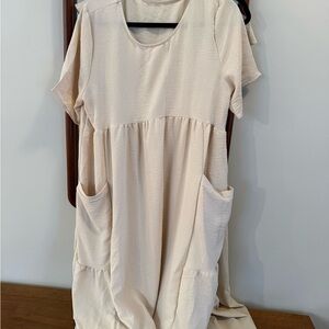 Cream Short Sleeve Dress with Pockets